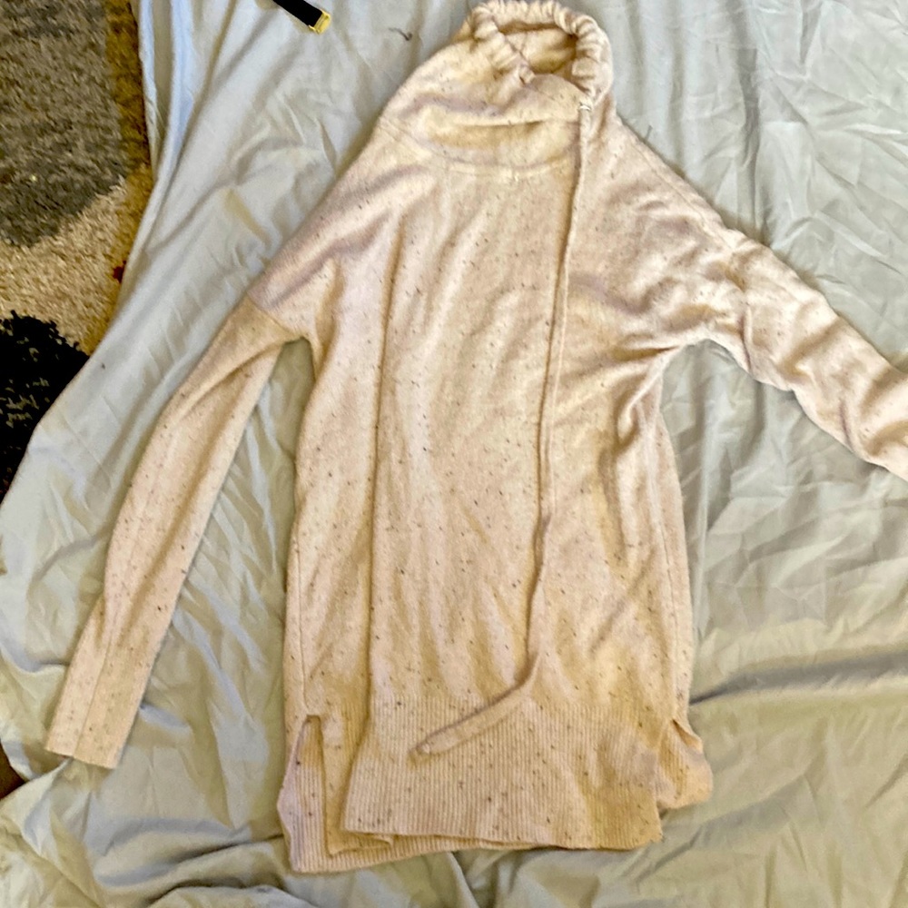 Turtle neck sweater